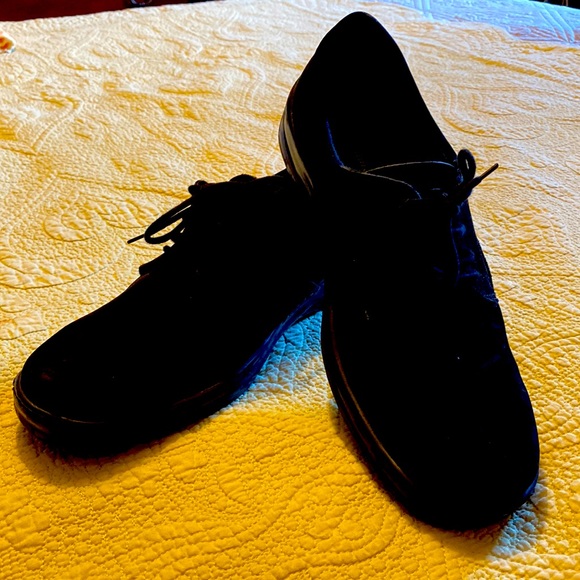 Naturalizer Shoes - Naturalized suede shoes size 10 W